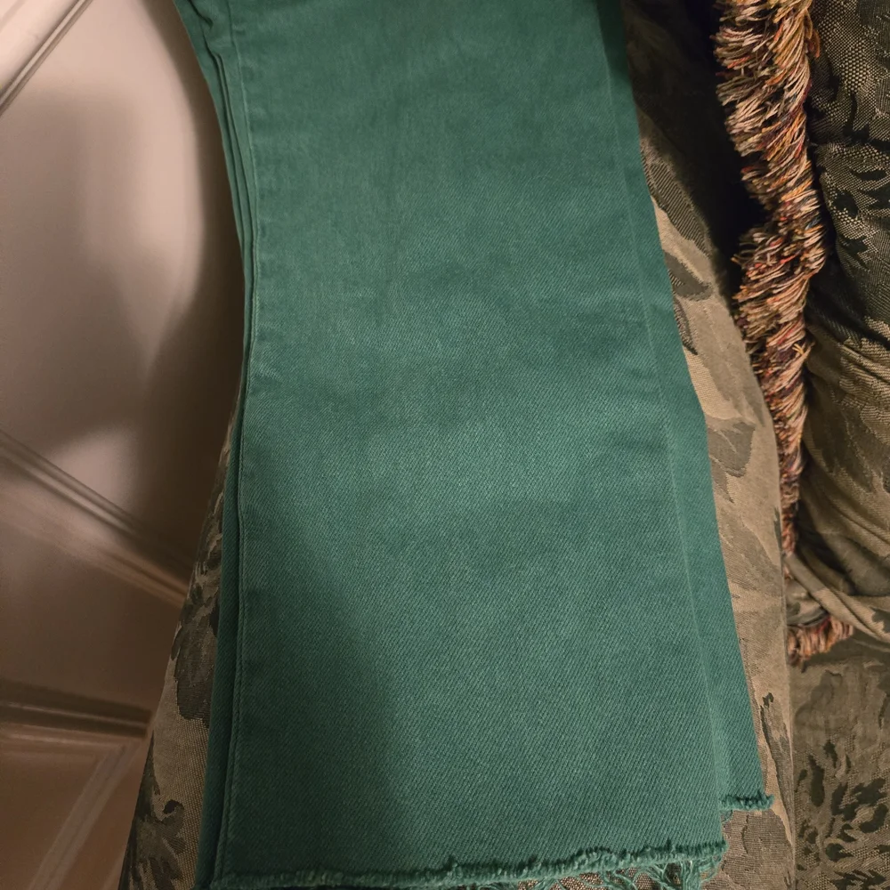 Zara Green Jeans - Picture 2 of 3